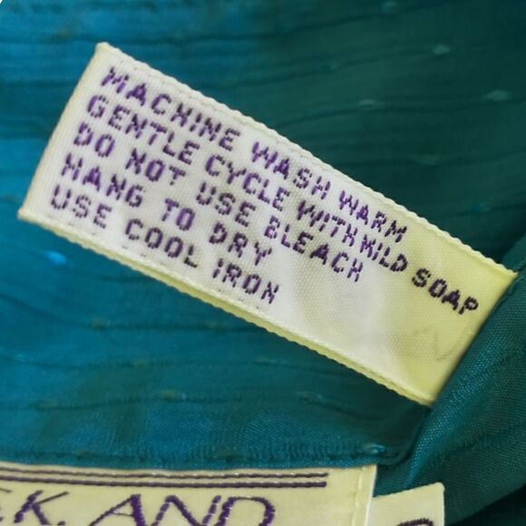 High Neck Pleated Flowy Blouse Sz M 10 Silky Regency Office Siren Corpcore Vtg - Picture 12 of 16